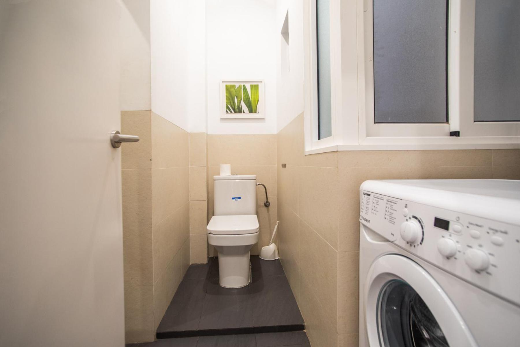 21crm1068 - Fantastic & Tipical Catalonian 2br Flat Barcellona